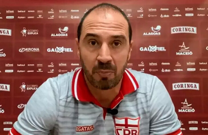 Allan Aal - Demitido do CRB no dia 10 de fevereiro - Após queda de produção no final da última temporada, o treinador já estava pressionado e não resistiu à derrota no clássico contra o CSA.