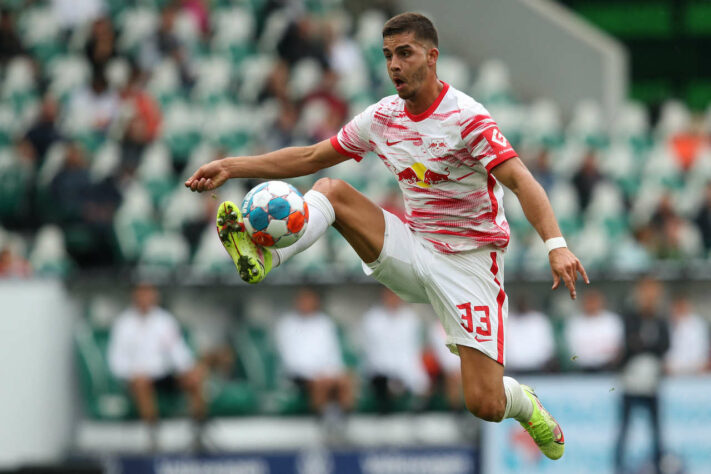 13º - RB Leipzig: André Silva, Josko Gvardiol, Ilaix Moriba, Mohamed Simakan, Benjamin Henrichs e Brian Brobbey.