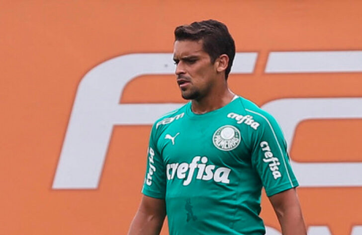 14º - Jean - Posição: Volante - Idade: 35 anos - Último clube: Palmeiras - Sem clube desde: 01/07/2021 - Valor de mercado segundo o Transfermarkt: 800 mil euros (aproximadamente R$ 5,11 milhões)