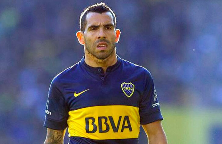 Carlos Tévez - atacante - 38 anos - Aposentou em junho de 2022 - Principais clubes: Boca Juniors, Corinthians, Manchester City, Manchester United e Juventus