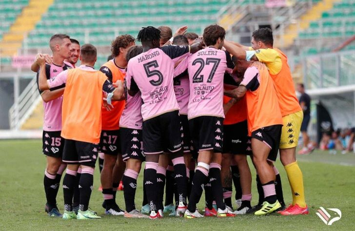 Palermo - O clube bateu na trave algumas vezes, pois foi vice-campeão da Copa da Itália três vezes, mas nunca conquistou o torneio.