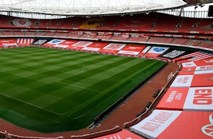 Emirates Stadium (Arsenal) - O estádio rendeu ao clube londrino 150 milhões de libras (por volta de R$ 1 bilhão).