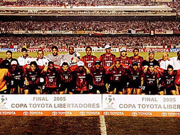 8° - ATHLETICO-PR (uma final): 2005 (vice)