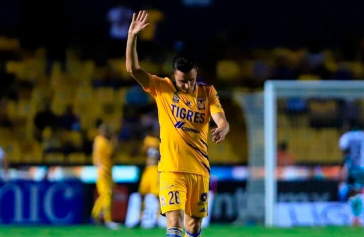 Thauvin (29 anos) - Atacante - Time: Tigres - Passagem pela seleção da França.