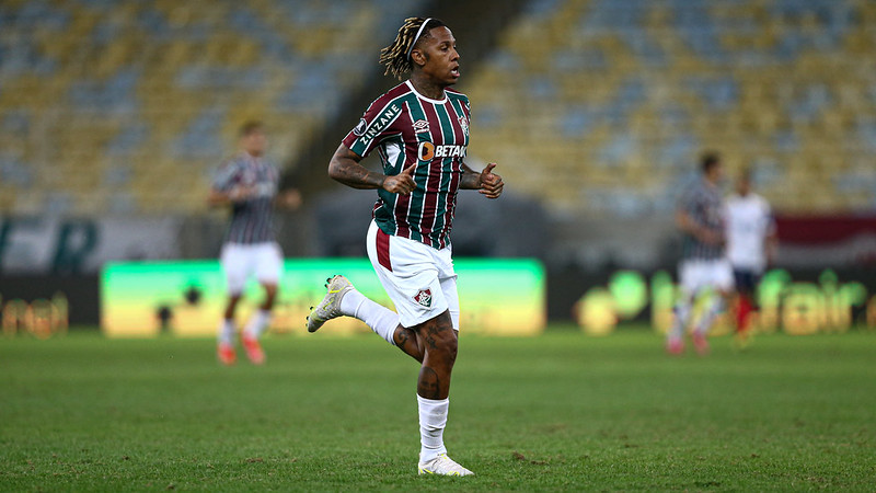 Abel Hernández (Fluminense - atacante - 31 anos): Abel Hernández foi reserva no Fluminense em 2021, mas foi o vice-artilheiro da equipe: nove gols. O contrato dele com o Tricolor acaba neste mês.