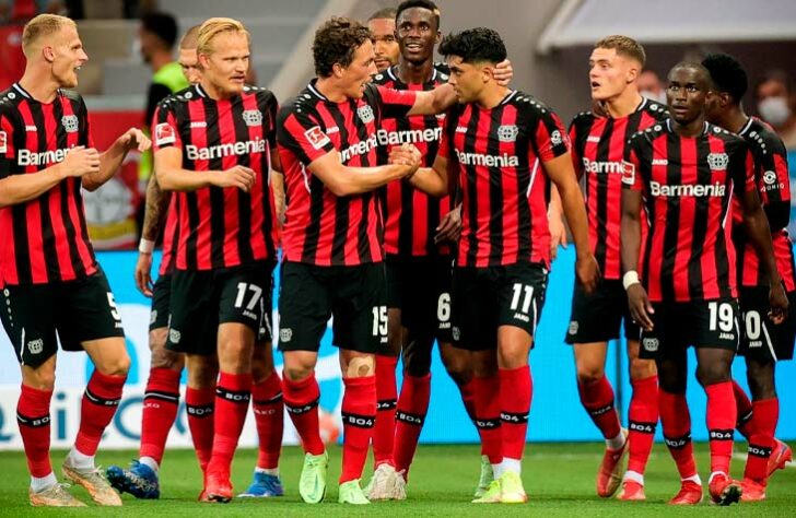 BAYER LEVERKUSEN (ALE): nunca venceu a Bundesliga.