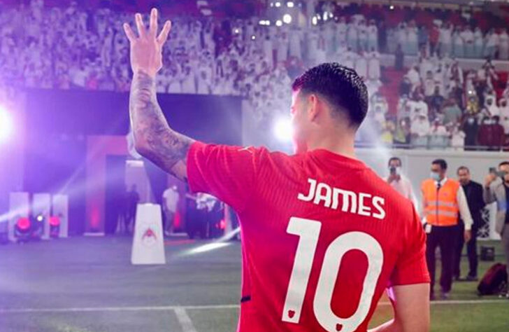 ESQUENTOU - Segundo o jornalista Pipe Sierra, James Rodríguez estaria só esperando acabar a temporada no Catar para buscar novos desafios para sua carreira no futebol. Segundo o SporX, os rivais turcos Galatasaray e o Fenerbahçe estariam muito interessados em contar com o jogador colombiano para próxima temporada