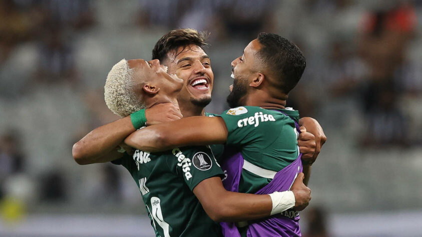 Palmeiras - Valor do elenco: 143,2 milhões de euros (R$887,59 milhões) - Número de jogadores: 32.