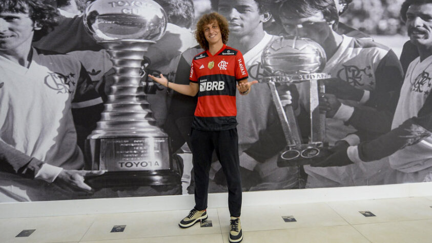 David Luiz - Contrato válido com o Flamengo até 31 de dezembro de 2022