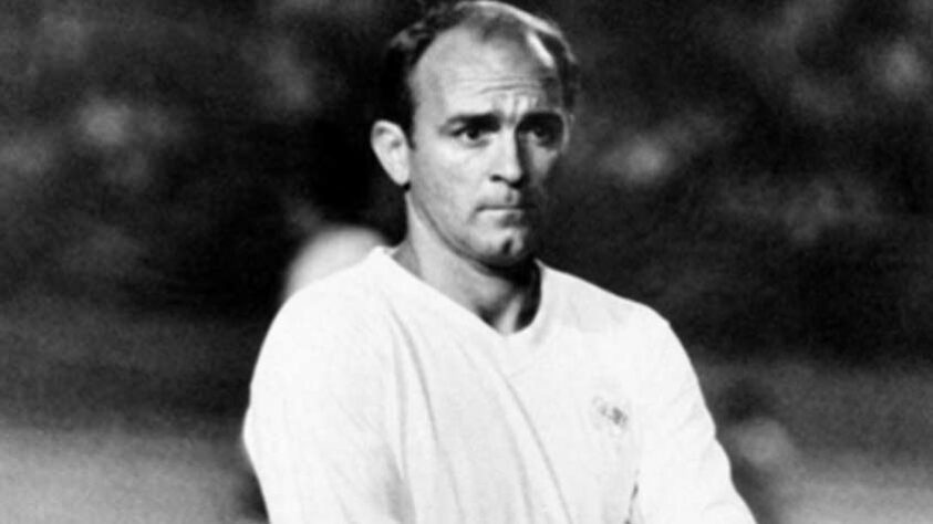 9º lugar: Alfredo Di Stéfano (atacante): 49 gols – Real Madrid (49). Situação atual: Aposentado.