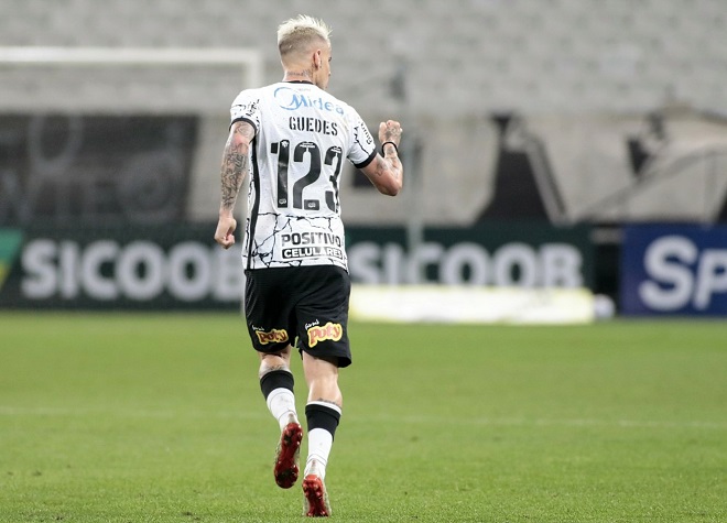 Em jogo válido pela 32ª rodada do Campeonato Brasileiro, o Corinthians venceu o Cuiabá por 3 a 2 na Neo Química Arena, com gols de Giuliano, Renato Augusto e Róger Guedes. Pepê e Paulão anotaram para os visitantes. Veja as notas dos jogadores do Timão e os pontos positivos e negativos do Dourado. (feito por Rafael Marson)