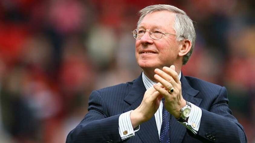 Treinador: Sir Alex Ferguson (escocês - Manchester United): O ex-treinador mudou a história do Manchester United com a conquista de 13 títulos da Premier League. Comandou os Reds Devils de 1986 até 2013 e faturou 38 troféus. É o maior treinador da história do clube e considerado um dos melhores de todos os tempos.