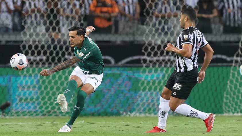 Zagueiro: Gustavo Gómez (Palmeiras) - 6 milhões de euros (R$ 37,8 milhões) / David Luiz (Flamengo) - 4 milhões de euros (R$ 25,2 milhões).