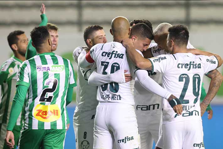 PORTÕES FECHADOS - Palmeiras x Juventude (3/10, 18h15) - Mesmo sem a liberação para a volta da torcida, o Verdão manteve a realização do jogo.