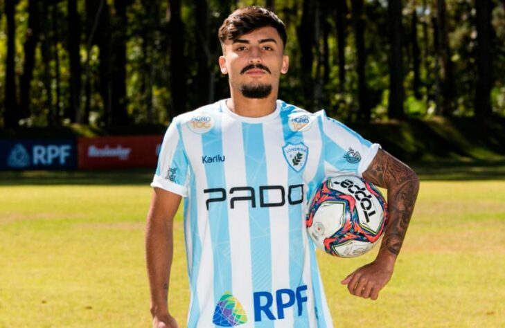 FECHADO - O meia Lucas Lourenço, emprestado pelo Santos ao Londrina até o final de 2021, não vai continuar no clube. Segundo o gestor do paranaense, Sérgio Malucelli, o jogador faltou a duas atividades. O Peixe já está ciente da devolução. Lucas Lourenço disputou apenas 10 jogos pelo Tubarão na Série B, mas não teve grande destaque.