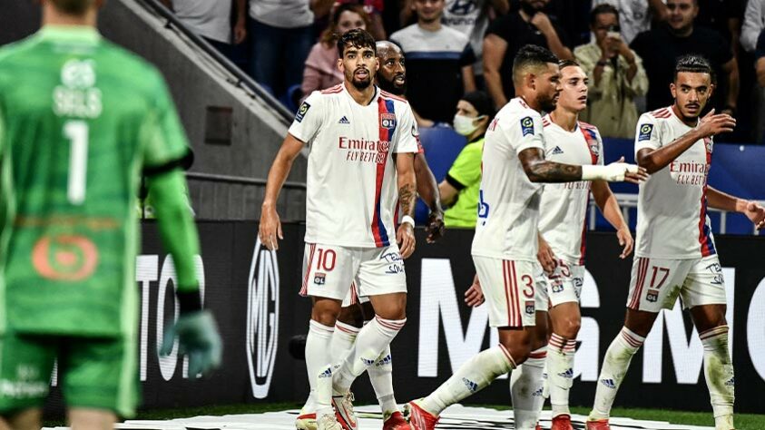 Lucas Paquetá: o brasileiro começou na reserva e entrou faltando apenas 15 minutos, mas mesmo com o pouco tempo em campo, mostrou sua boa fase ao anotar o terceiro gol do Lyon contra o Strasbourg.