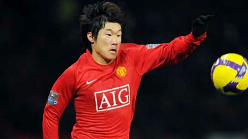 Park Ji-Sung - meio-campista sul-coreano destacou-se com Alex Ferguson no Manchester United. Hoje está aposentado.