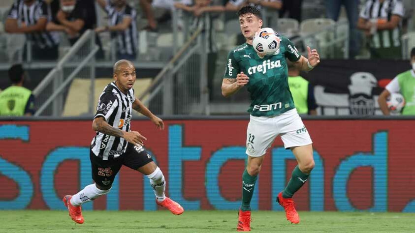 Lateral-esquerdo: Joaquín Piquerez (Palmeiras) - 2,5 milhões de euros (R$ 15,7 milhões) / Filipe Luís (Flamengo) - 1,5 milhão de euros (R$ 9,4 milhões).