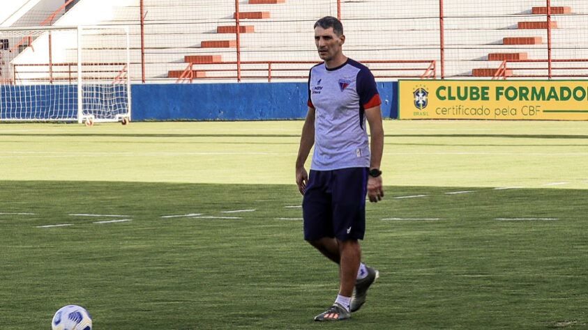 Técnico: Juan Pablo Vojvoda (Fortaleza) - 17 votos.