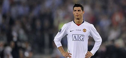 Cristiano Ronaldo está de volta ao Manchester United após 12 anos. Na última partida do craque português pelos Diabos Vermelhos (na foto), a equipe inglesa perdeu a final da Champions League 2008/2009 por 2 a 0 para o Barcelona, em 27 de maio de 2009. O LANCE! relembra os jogadores do time inglês na ocasião.