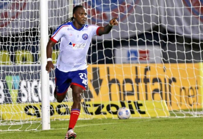 RODALLEGA- Bahia (C$ 6,00) Dono de uma das maiores "Mitadas" do ano, com quatro gols diante do Fortaleza tem pela frente um confronto direto diante do Cuiabá em casa e sem o companheiro Gilberto para ofuscar o seu brilho, é uma aposta barata que tem potencial para se destacar neste domingo.