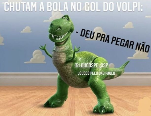 Tiago Volpi é alvo de memes após falha contra o Fortaleza