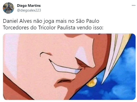 Fora do São Paulo, Daniel Alves protagoniza memes nas redes sociais