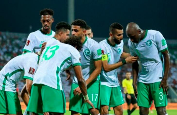 Arábia Saudita: chance de oitavas: 7,6% / chance de quartas: 1,4% / chance de semifinal: 0,2% / chance de final: 0,1% / chance de ser campeão (se finalista): 14,3%