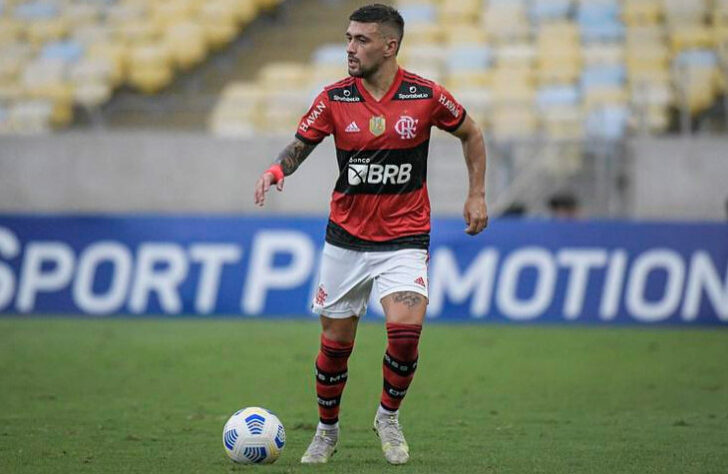 De Arrascaeta (meia - 27 anos - Flamengo)