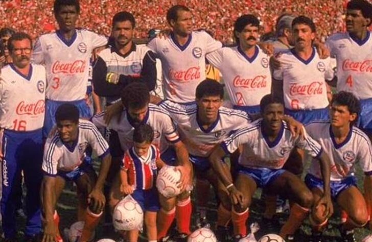 Bahia - 3 participações: 1960, 1964 e 1989 (foto).