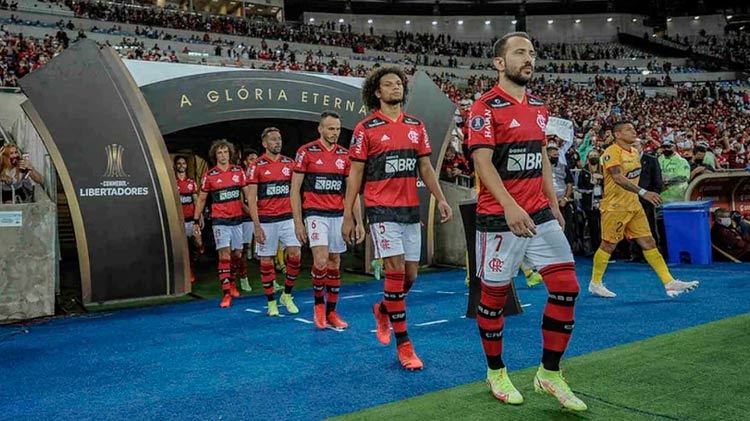 FLAMENGO: 17 participações (1981, 1982, 1983, 1984, 1991, 1993, 2002, 2007, 2008, 2010, 2012, 2014, 2017, 2018, 2019, 2020, 2021).