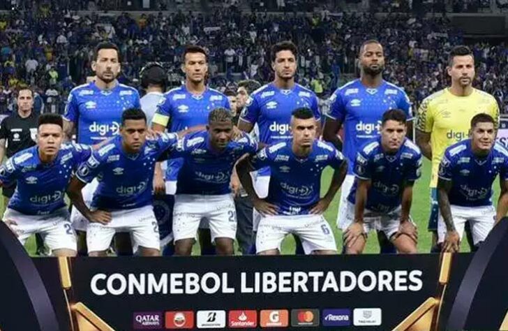 CRUZEIRO: 17 participações (1967, 1975, 1976, 1977, 1994, 1997, 1998, 2001, 2004, 2008, 2009, 2010, 2011, 2014, 2015, 2018 e 2019). 