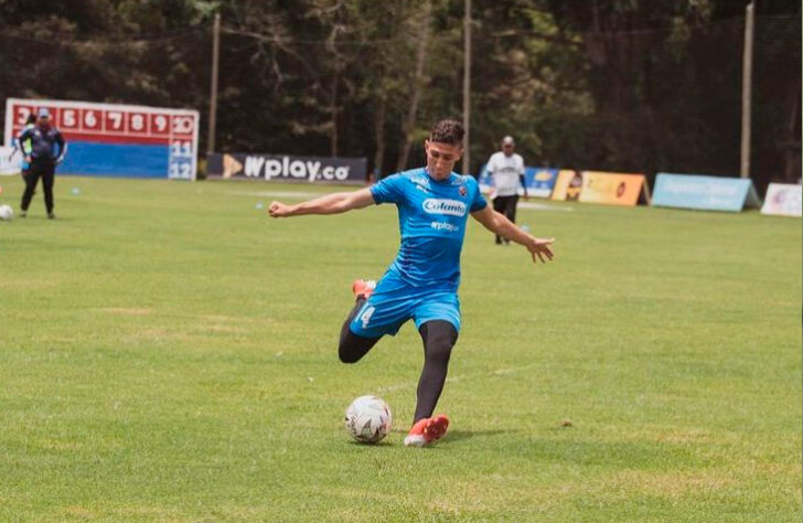 Miguel Monsalve (Colômbia) - Clube: Independiente Medellín (Colômbia) - Posição: Meia-ofensivo.