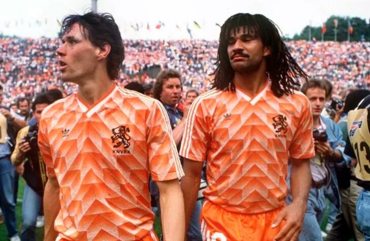 Título conquistado: Eurocopa de 1988 (foto).