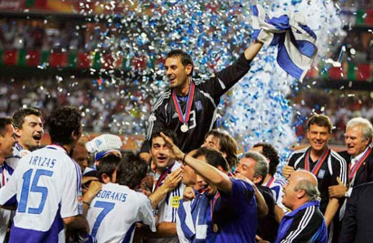 Título conquistado: Eurocopa de 2004 (foto).