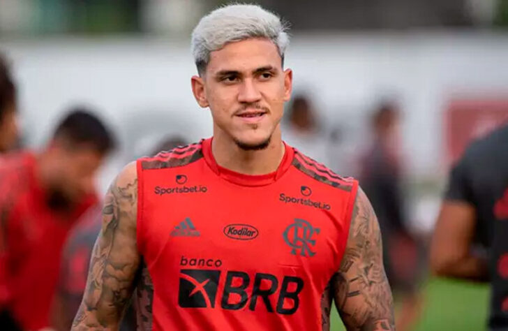 PEDRO - Flamengo (C$ 14,10) - Fez gol nas últimas três partidas que atuou e tem a "Lei do Ex" a seu favor no clássico contra o Fluminense. Sem Gabigol, é o cobrador de pênaltis do Rubro-Negro, o que aumenta ainda mais o seu potencial.