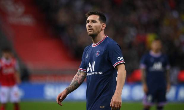 Lionel Messi (atacante) - Atualmente joga no PSG.