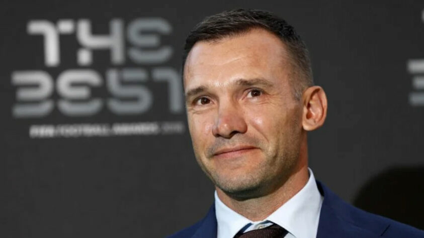 Andriy Shevchenko (Ucrânia) - 45 anos - Último trabalho: seleção ucraniana - Desempregado desde agosto de 2021 - Só trabalhou na seleção ucraniana e a assumiu em 2016. Na última Eurocopa, fez uma campanha histórica à frente da seleção e fez a Ucrânia chegar, pela primeira vez, no mata-mata, mas acabou eliminado nas quartas de final. 