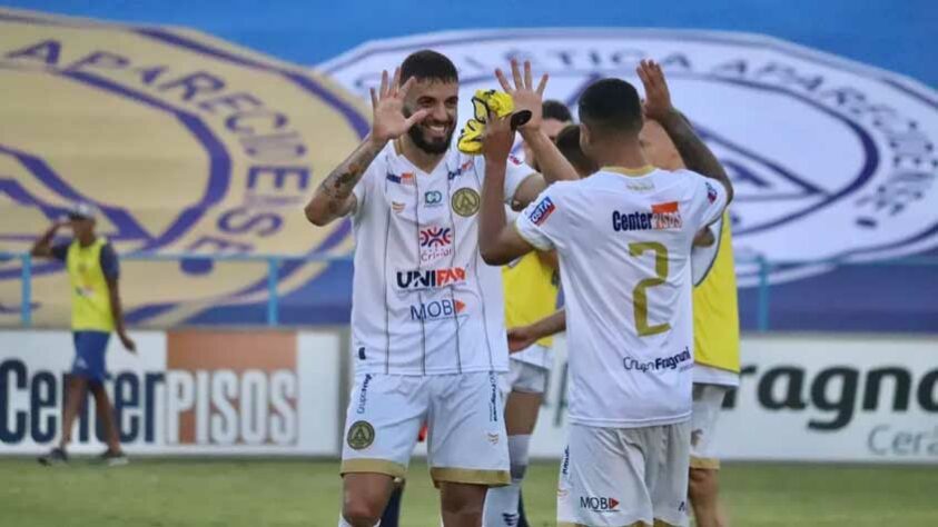 Série D - Aparecidense (GO) - Enfrenta o Uberlândia (MG) nas quartas