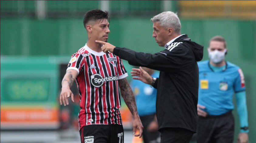 13° colocado - SÃO PAULO (28 pontos) - 23 jogos - Título: 0,003% - G6: 8,8% - Rebaixamento: 11,8%.