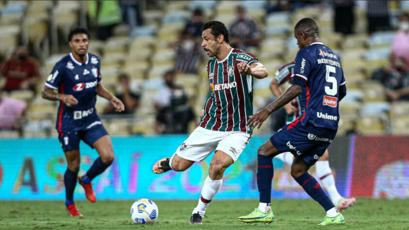 9° colocado - FLUMINENSE (32 pontos) - 23 jogos - Título: 0,048% - G6: 21% - Rebaixamento: 3,7%.