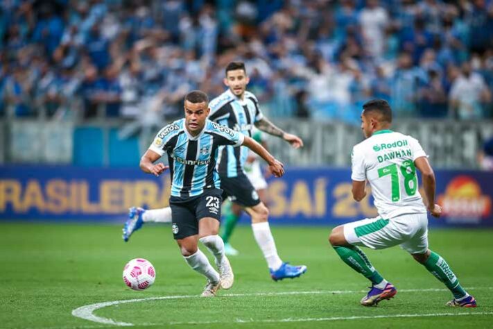 9º lugar - Grêmio 3 x 2 Juventude - 27ª rodada - Estádio: Arena do Grêmio -  Público: 14.776