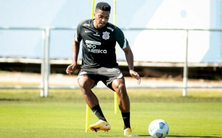 O ex-corintiano alterna entre o time titular e o reserva do Metz, que está muito mal no campeonato francês, na 19ª colocação.