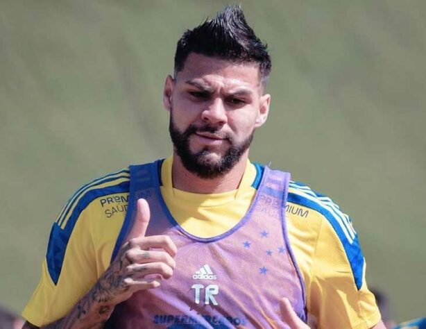 Léo Santos (zagueiro) - Contrato até 31/12/2021 - Jogador pertence ao Ituano (SP)