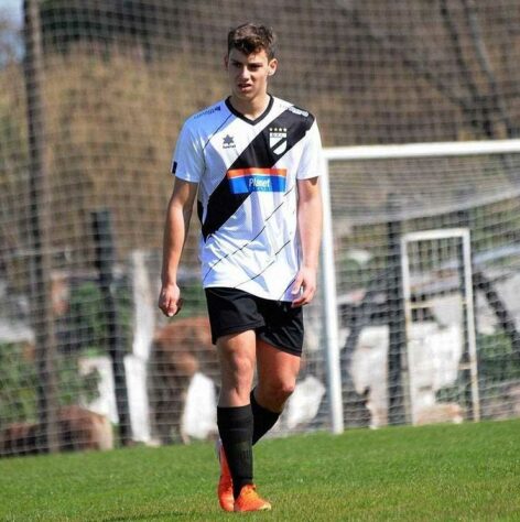 Nicolás Siri (Uruguai) - Clube: Montevideo City Torque (Uruguai) - Posição: Atacante.