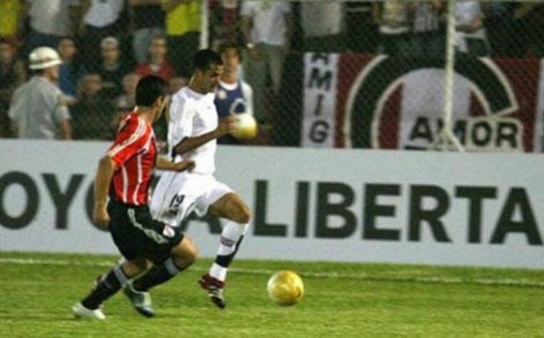 PAULISTA: uma participação (2006).