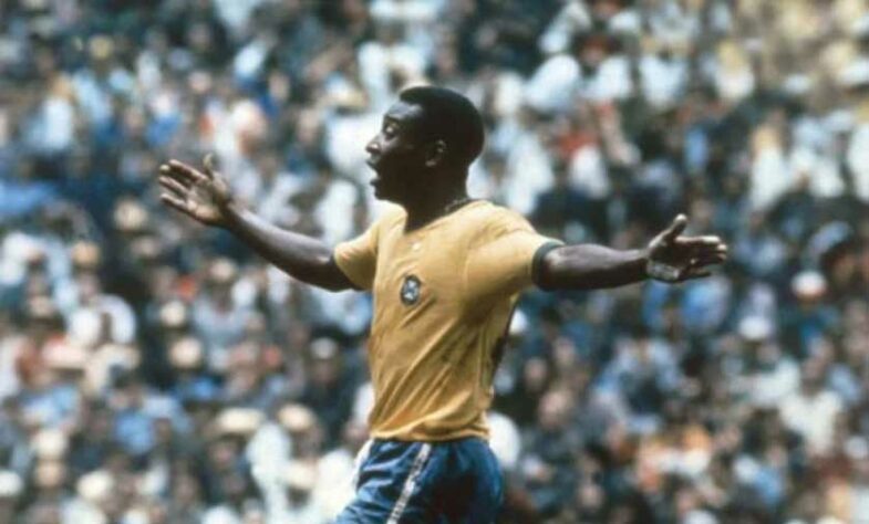 Brasil: Pelé - Atacante (77 gols em 91 jogos entre 1957 e 1971) / O Rei do Futebol marcou época pela Seleção Brasileira, sendo tricampeão da Copa do Mundo, em 1958, 1962 e 1970.