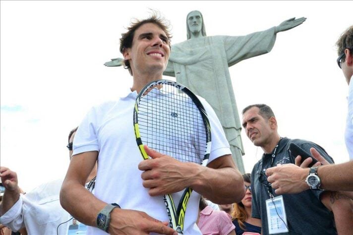 Antes de disputar o Rio Open de 2014, Rafael Nadal, tenista espanhol, aproveitou para conhecer o Cristo Redentor.