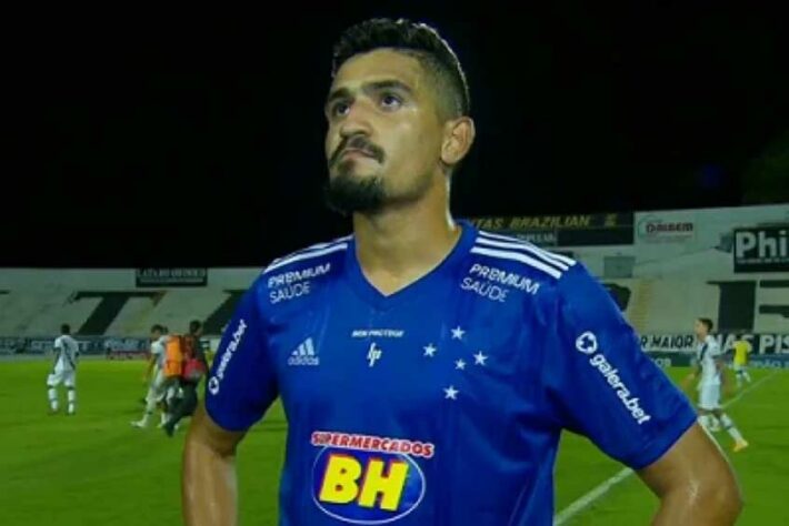 FECHADO! - Ramon, zagueiro ex-Cruzeiro, foi anunciado como novo reforço do Atlético-GO.