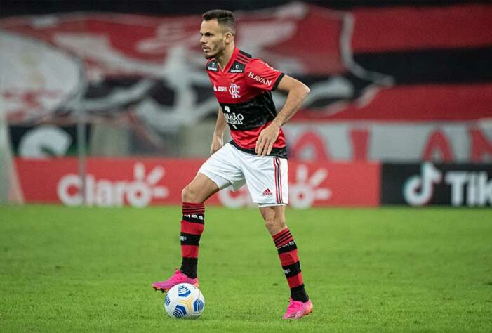 3° lugar: Renê (lateral-esquerdo - Flamengo)